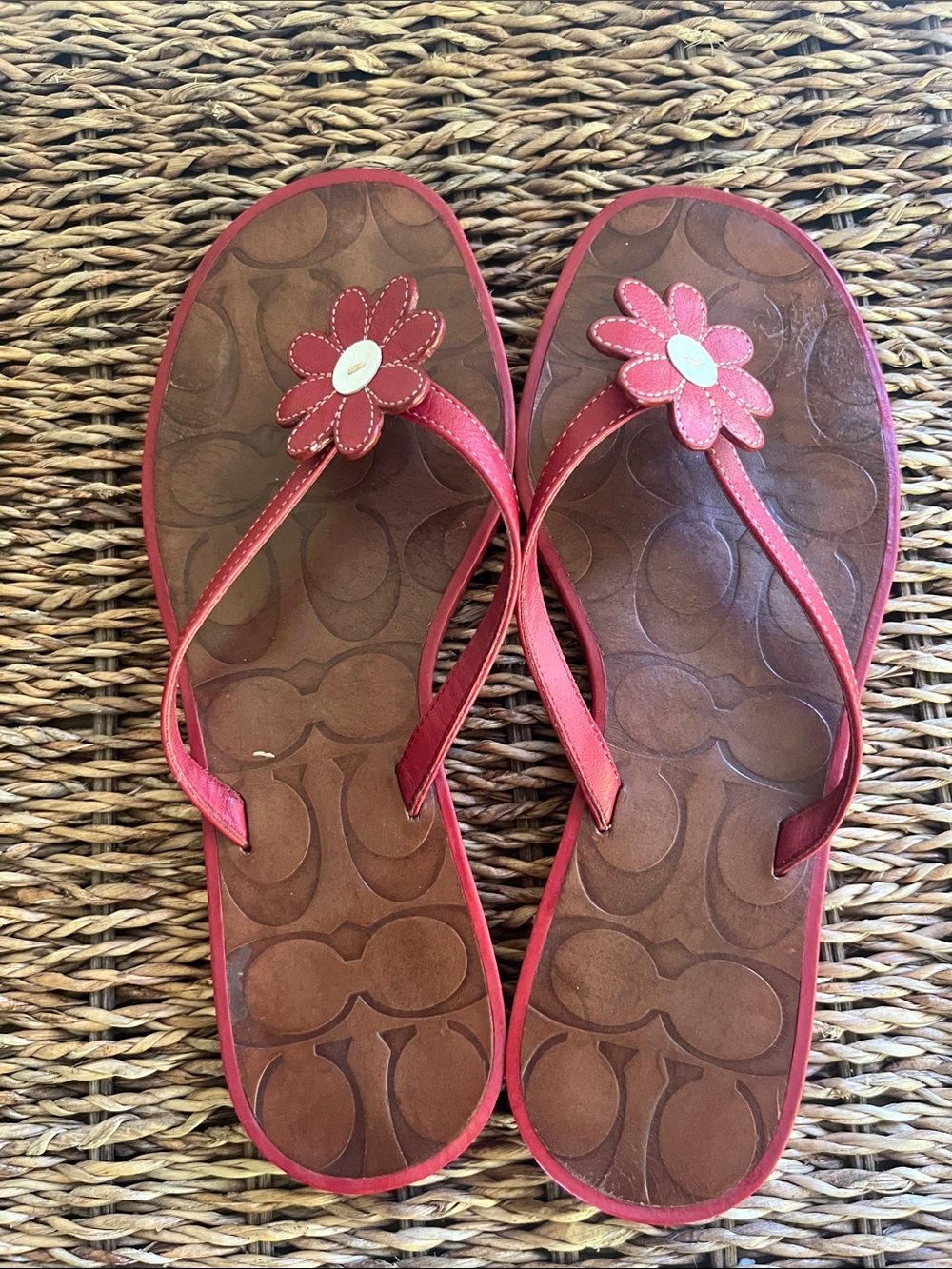 Women's Coach Red Flower Thong Sandals - Picture 3 of 10
